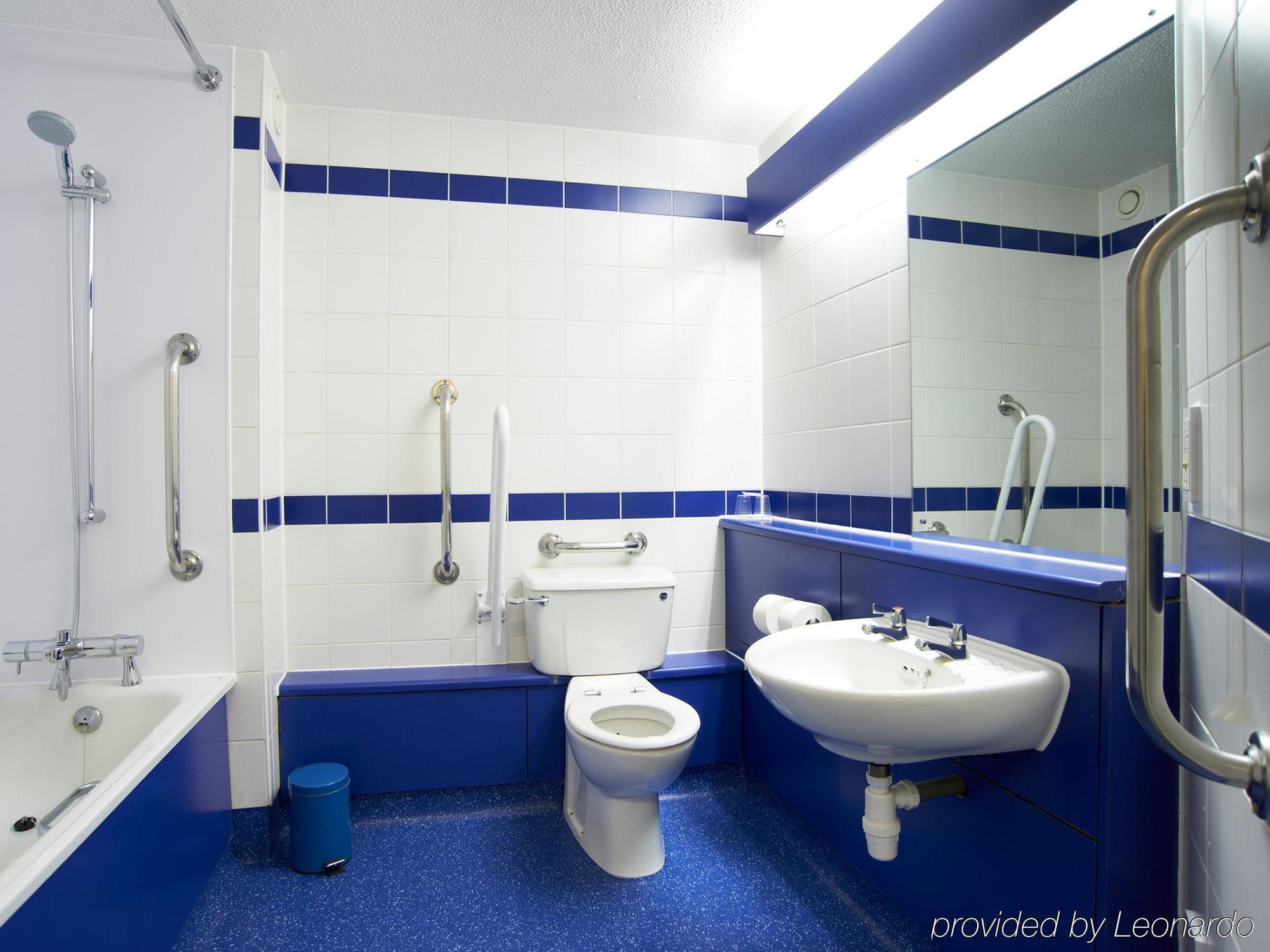 Travelodge Sheffield Central Esterno foto
